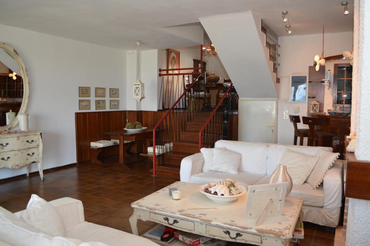 לונגוס Private Luxury Villa My Beach House מראה חיצוני תמונה